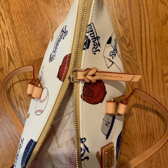 New Dooney & Bourke Handbag KC Royals #N83 - Picture 10 of 10